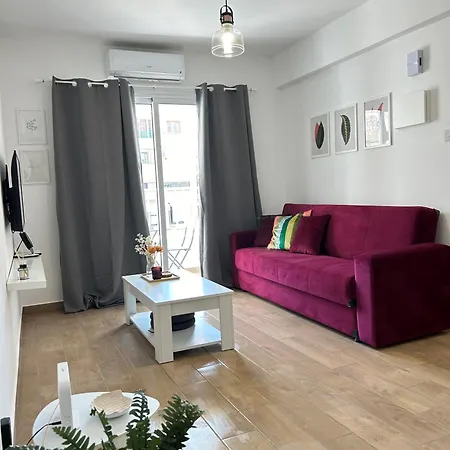 Apartmán Modern 1Br - Walk To Harbour - 111 Paphos